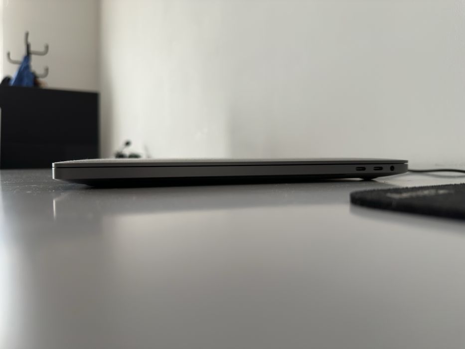 Macbook Pro 16 i7 2020