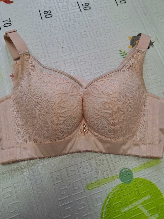 Бюстгалтер. НОВИЙ!!! З етикеточками