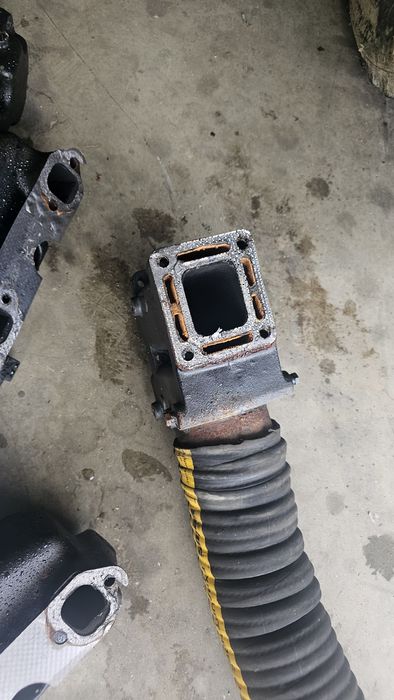 Colector escape Mercruiser / Volvo Penta