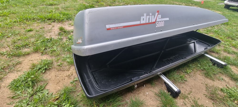Bagaznik box dachowy jetbag & Thule drive 5000