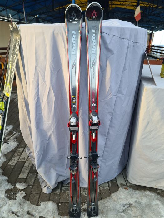 スキー 161 VOLKL TIGERSHARK volkl-tigershark-8-foot-skis-