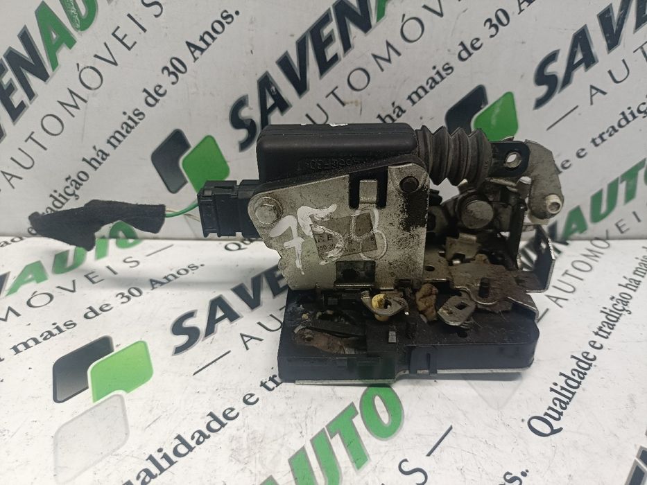 Fechadura / fecho porta trás esquerdo DACIA Duster (HS_)