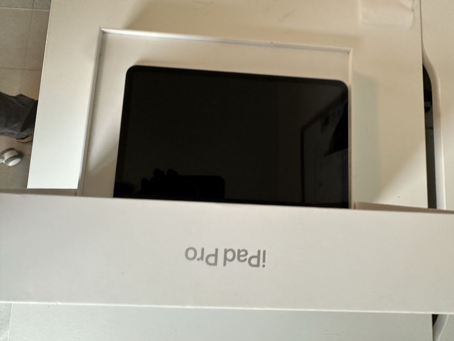 iPad Pro 11 polegadas 2ª Geração em Muito Bom Estado