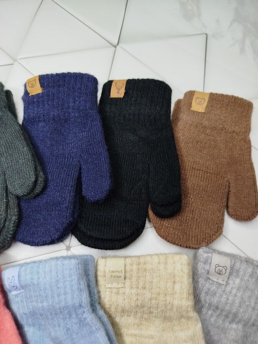 Дитячі рукавички  одинарні з начосом всередині 2-4 і 4-6 років