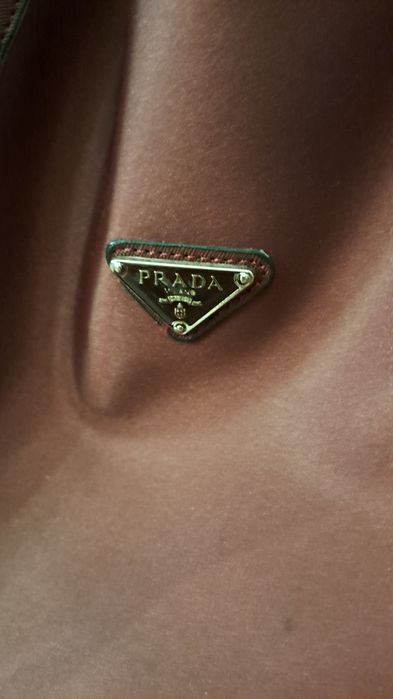 Torebka Prada duża a4 bordo casual sportowy styl