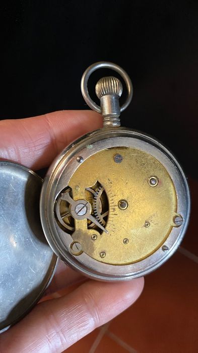 Relógio de bolso antigo