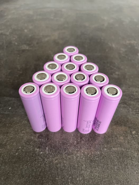 Samsung INR 18650 35e. Аккумулятори. Батареї.