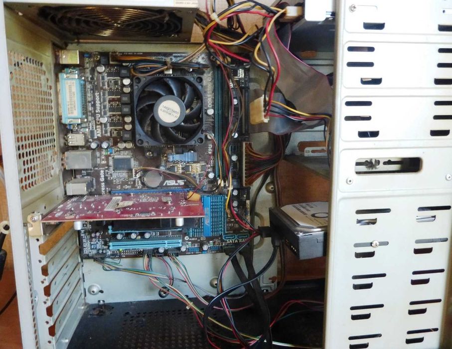 Płyta Asus M4N68T-M  + Athlon II X4 650 + cooler