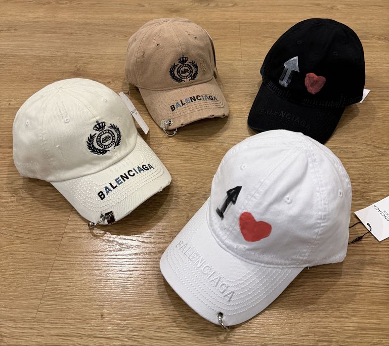 Кепка balenciaga чорна біла