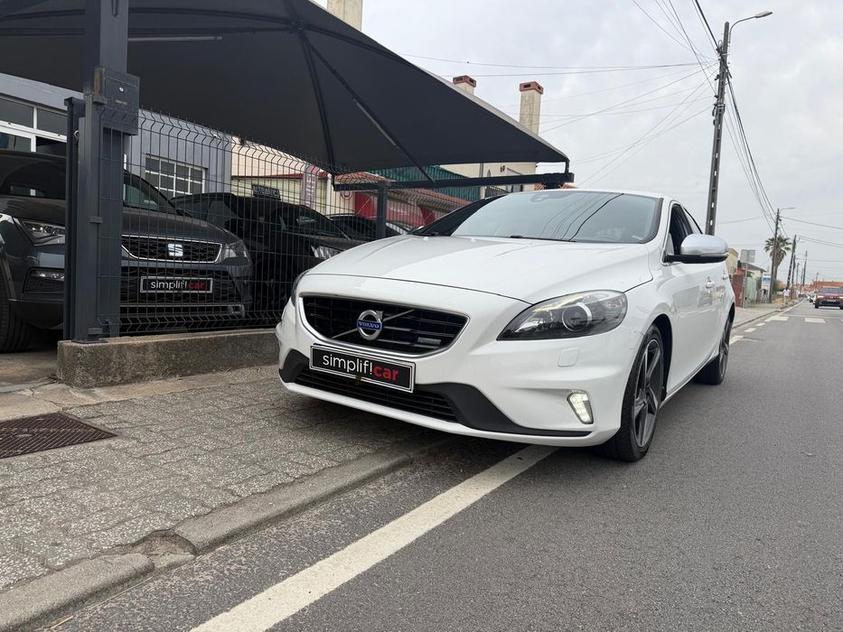 Volvo V40 1.6 d2 R-Design