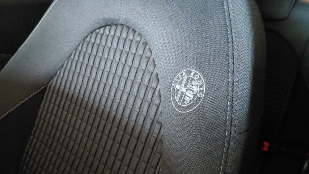 Alfa Romeo MiTo 1.3 JTDm – Económico, Fiável e Estiloso