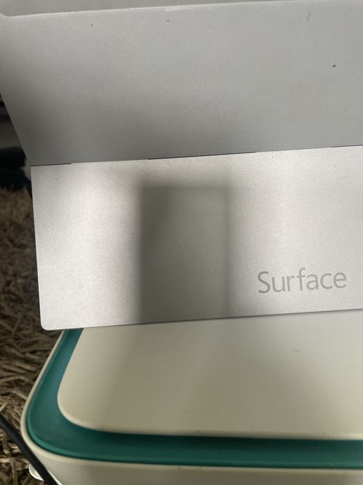 Surface RT 8 usado em bom estado