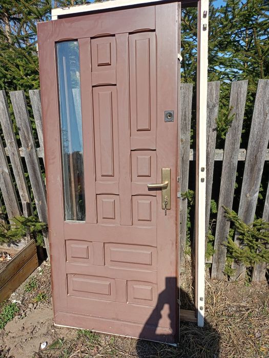 Drzwi zewnętrzne 90' Prawe drewniane