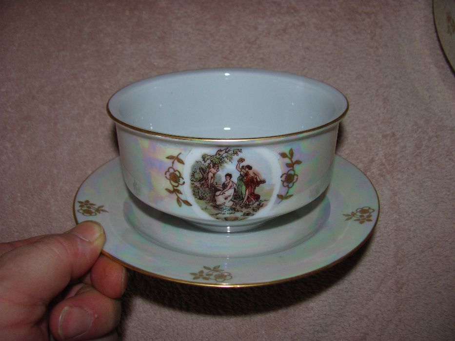 сервиз столовый мадонна ГДР.