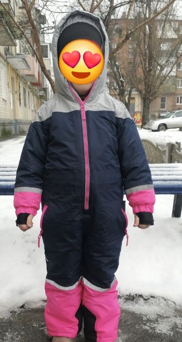 Комбінезон на дівчинку