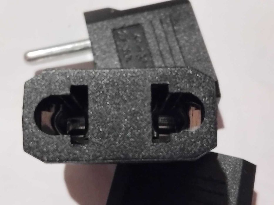 Переходник з американскої US на EU нашу вилку, адаптер в розетку