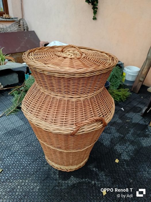 Sprzedam kosz wiklinowy