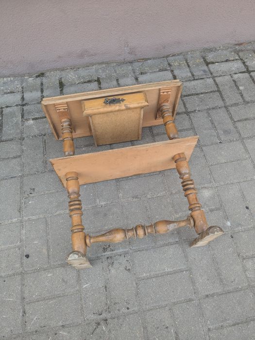 Stolik do przedpokoju vintage