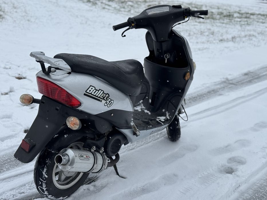 Скутер Qjiang Bullet 50