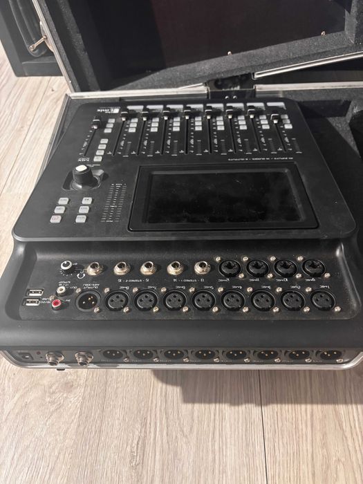 Soundking DM 20 Mesa de mistura digital