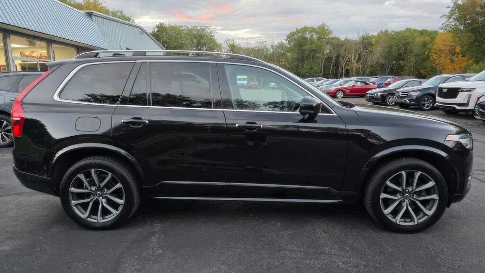 Volvo XC90 T6 Momentum      2019