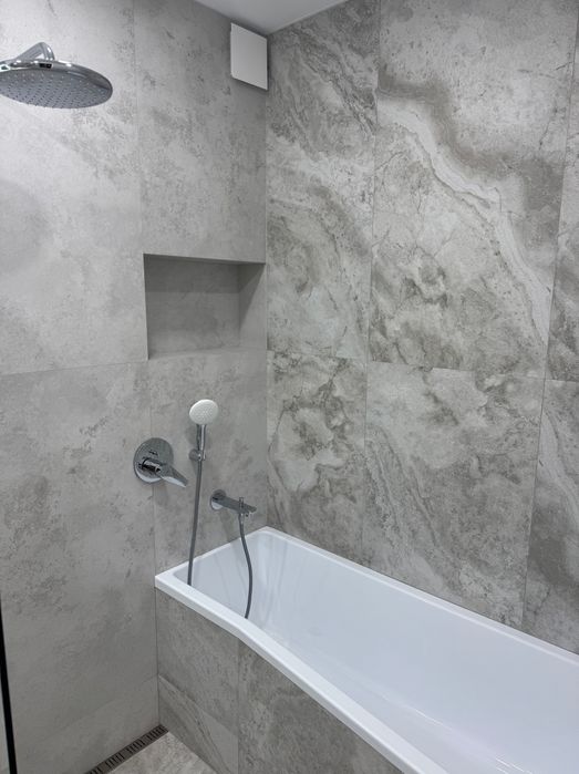 Трехкомнатная сталинка возле парка Шевченко