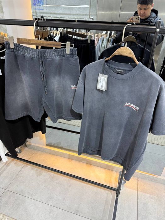 Літній костюм Balenciaga сірий літній костюм баленсіага сірий