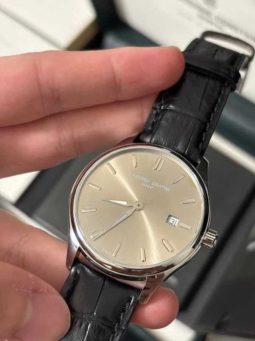 Frederique Constant Relógio de Luxo Golden Champagne Dial Full-Set