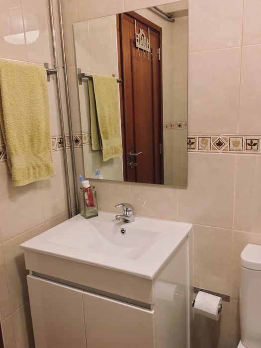 Quarto estudantes perto Metro Marquês