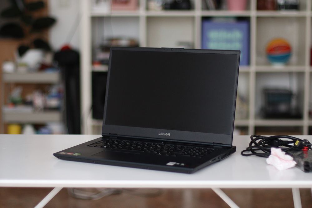 Lenovo Legion 5 17ACH6 32 DDR, Ryzen 5 5600H, 1tb, Gtx 1650 4gb