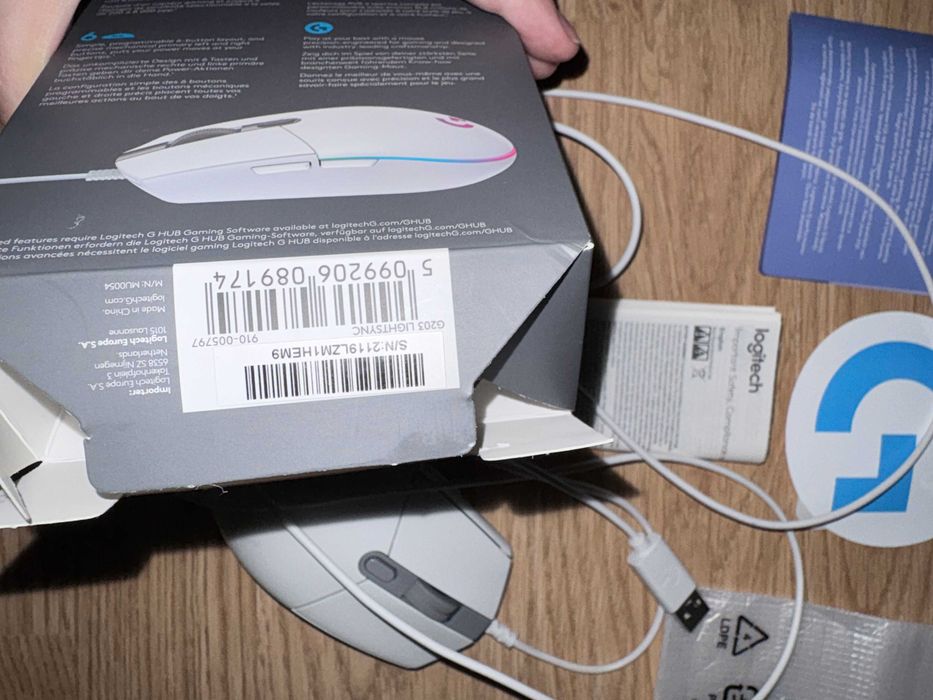 Myszka Logitech G203 lightsync biała z oryginalnym pudełkiem
