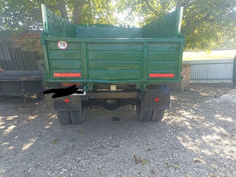 Продам газ 52 в хорошому стані