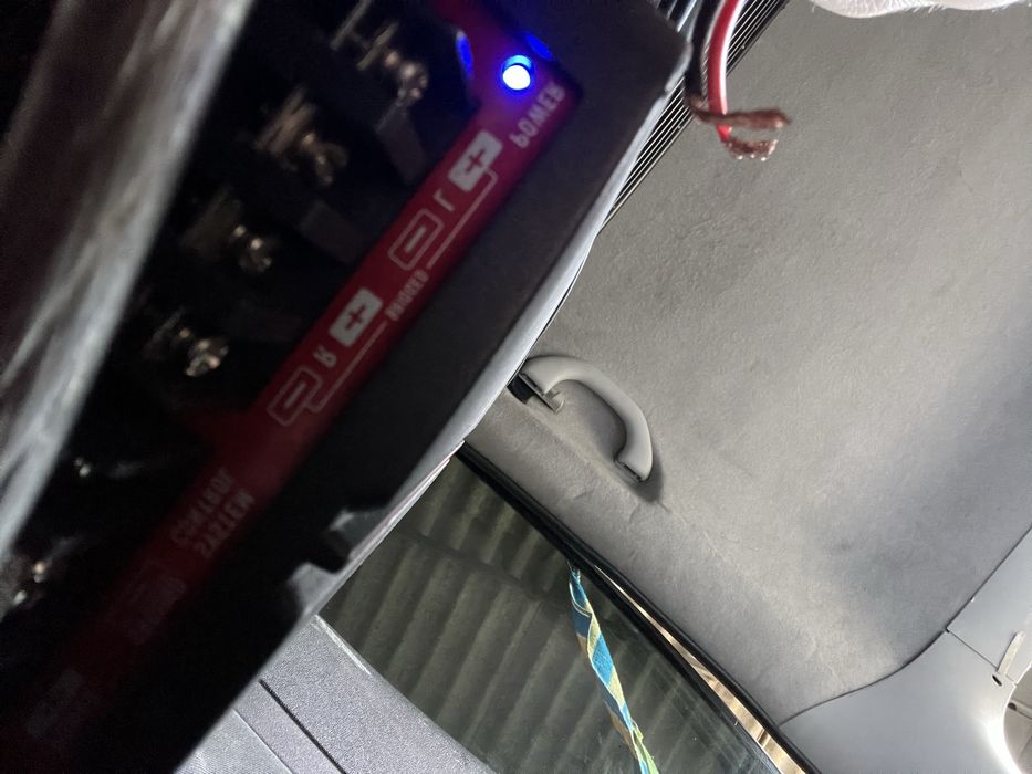 Amplificador pioneer 500w em suporte bom estado