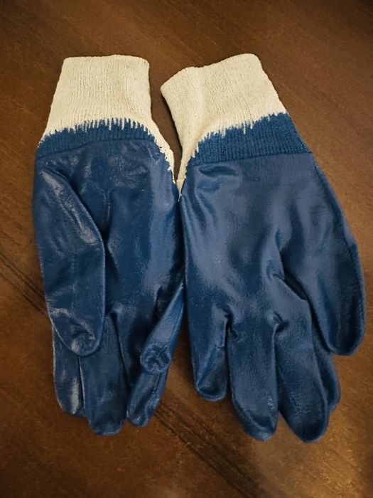 Продам перчатки рабочие