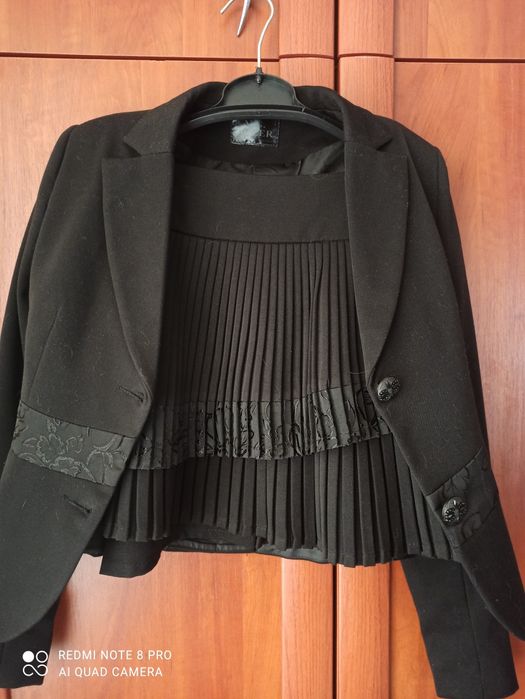 Костюм-тройка школьный на девочку