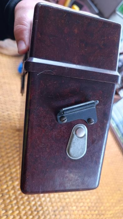 Polski telefon polowy mb43