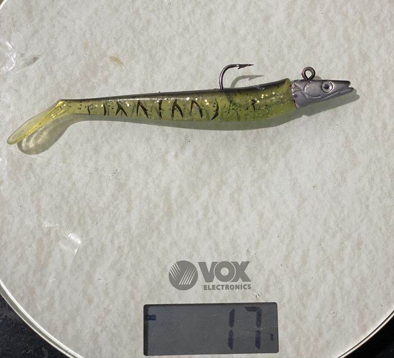 Conjunto 16 vinis/amostras para pesca de spinnig