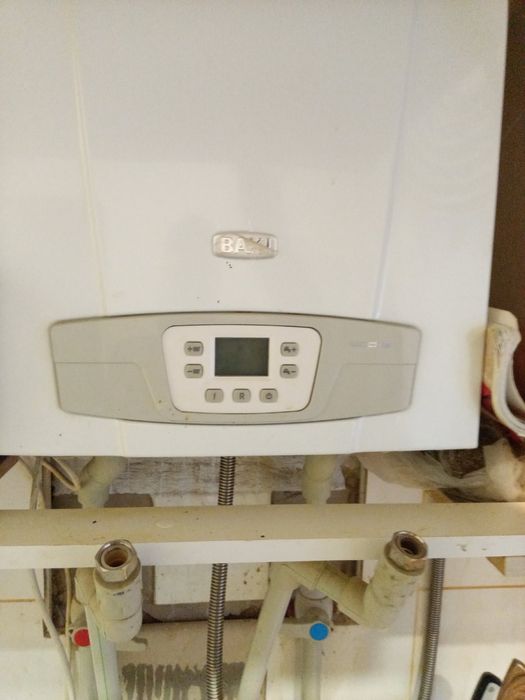 Дом с ремонтом . Заходи и живи