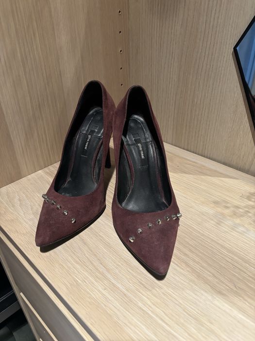 Czółenka szpilki Gino Rossi zamsz