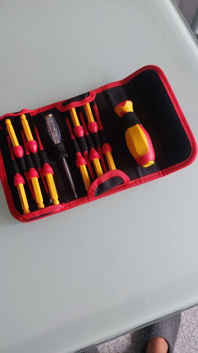 Conjunto chaves eletricista