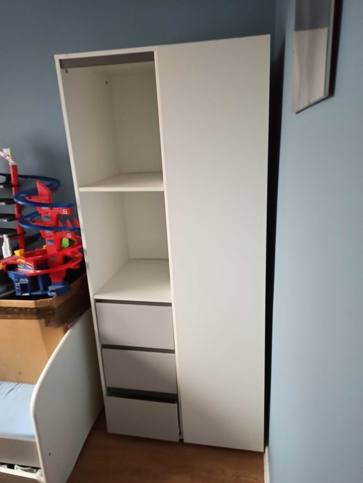 Zestaw mebli dziecięcych