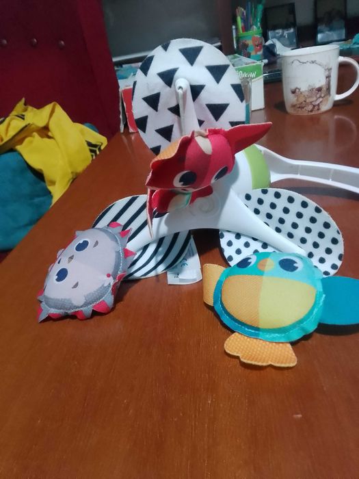 Karuzela do łóżeczka wózka fotelika