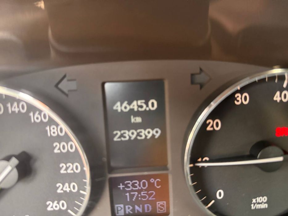 Mercedes-Benz C-Class Coupe 2.0 Compressor AT