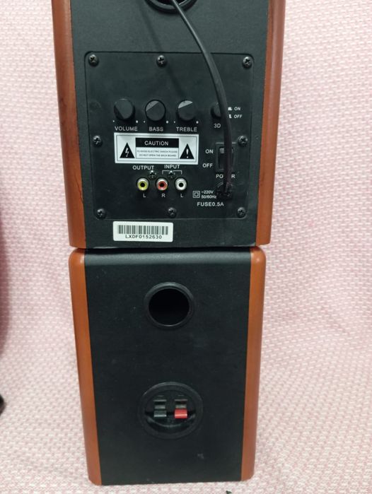 Музичні колонки для комп'ютера