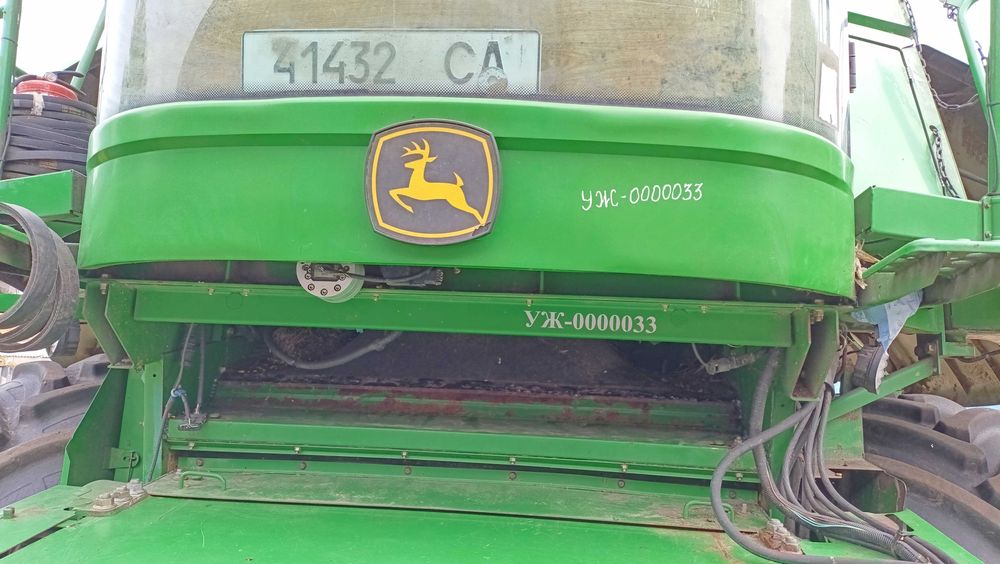 Комбайн зернозбиральний John Deere-9880STS