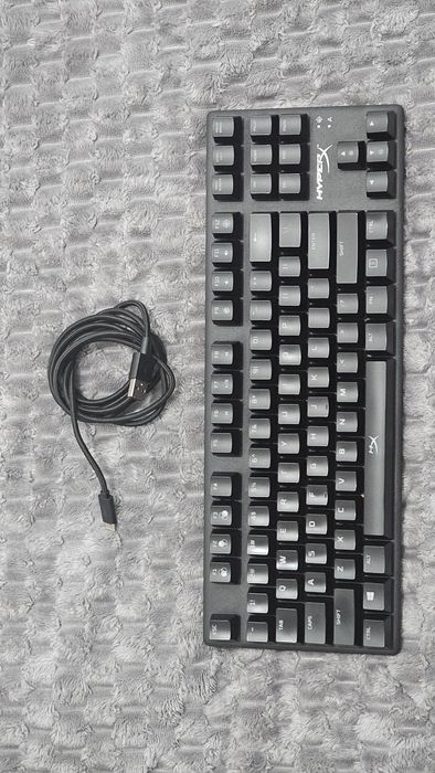 Teclado Mecânico HyperX Alloy Origins