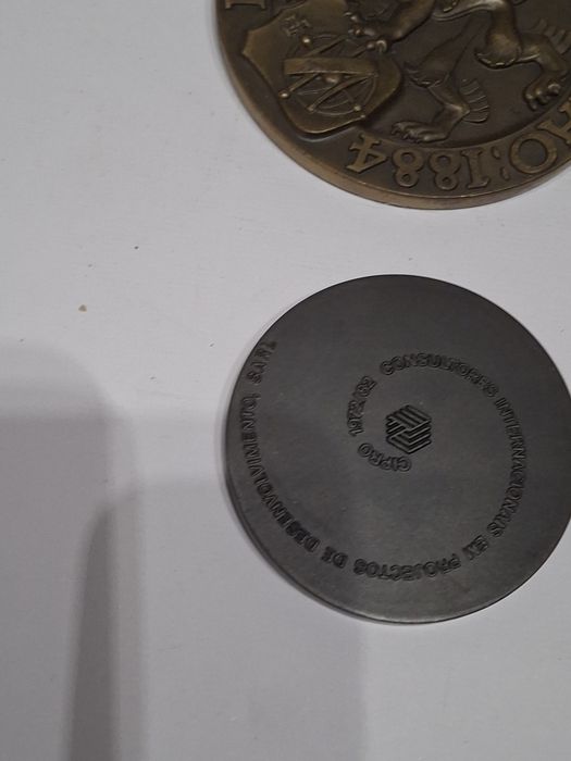 1 Medalhas Banco Borges Irmão  CGD Banco Nacional  ultramarino UBP