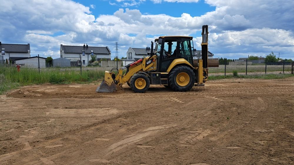 Usługi koparko ładowarką i koparką