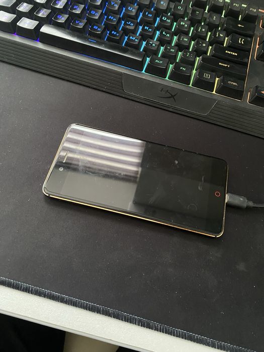 Nubia z17 mini.