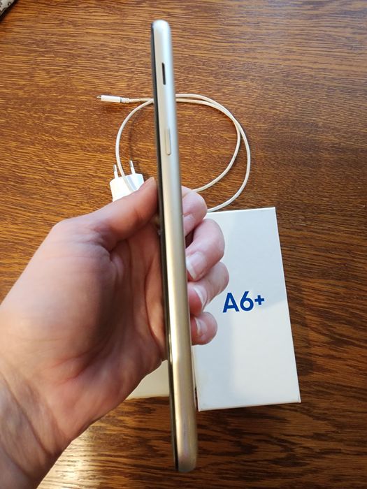 Samsung Galaxy A6+